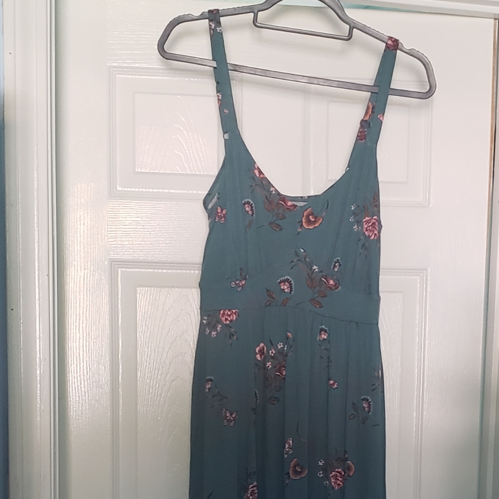 Long floral maxi dress